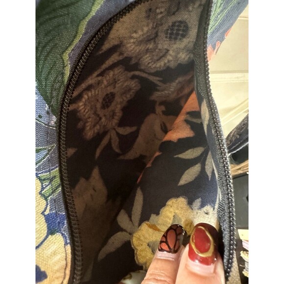 Handprint NYC/Seattle Vintage 100% Cotton Floral Sling Buckle Strap Backpack Bag - Picture 6 of 7